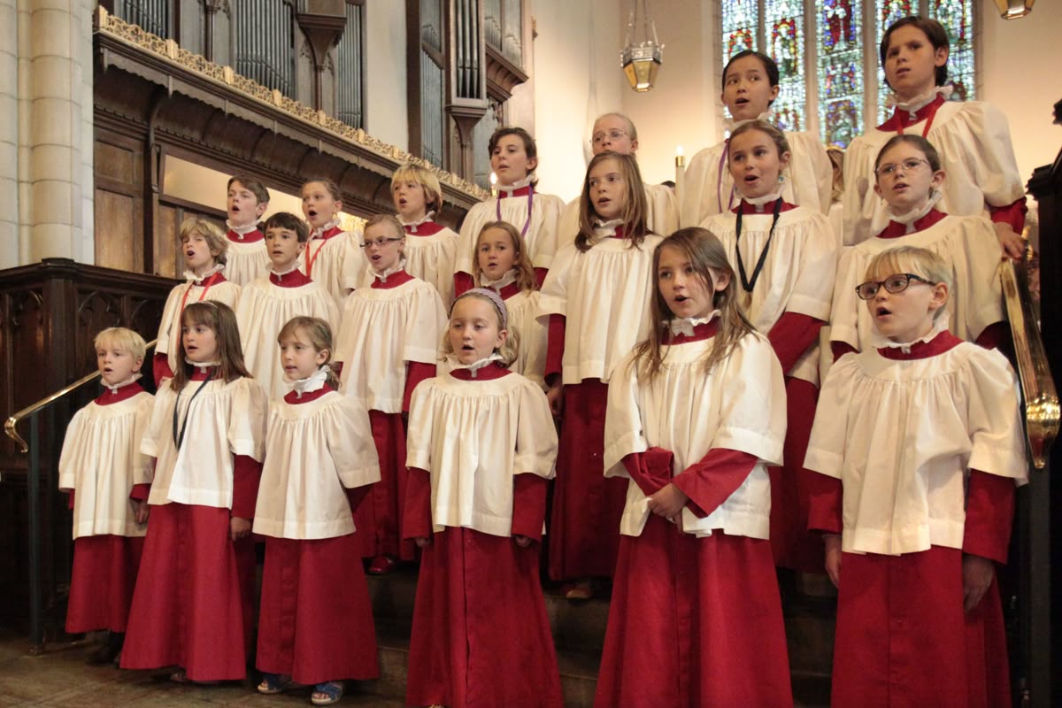 Sống đặc tính Công giáo trong Thánh nhạc Phụng vụ

